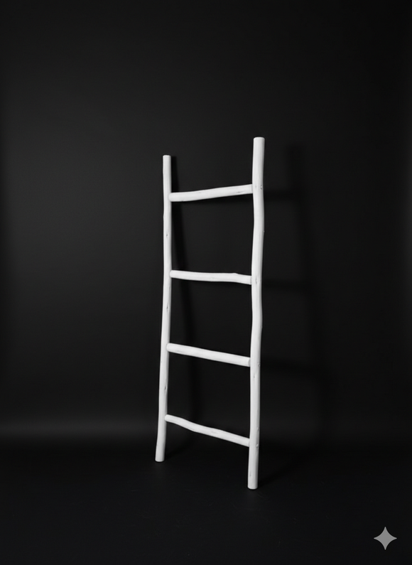 Highlands Sawmill Rustic Décor Ladder White