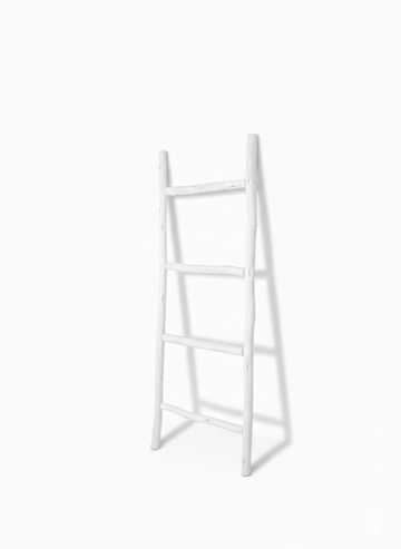 Highlands Sawmill Rustic Décor Ladder White