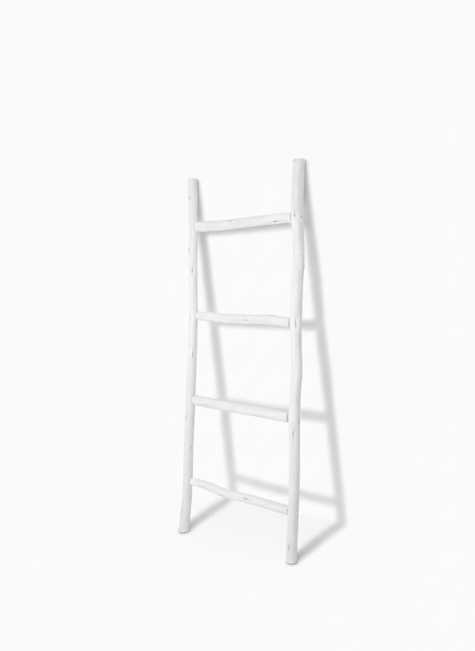 Highlands Sawmill Rustic Décor Ladder White