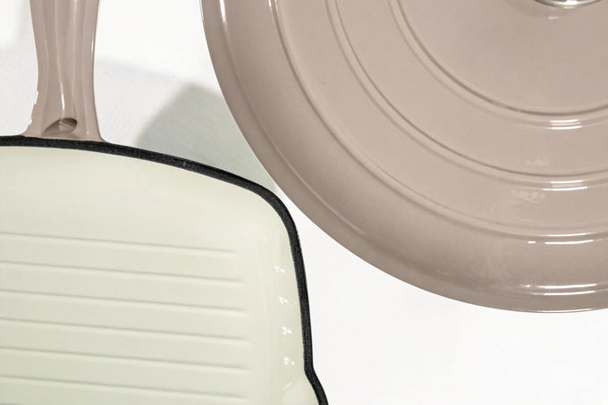 Cast Iron Cookware Set – 11-Piece, Light Grey - image 03