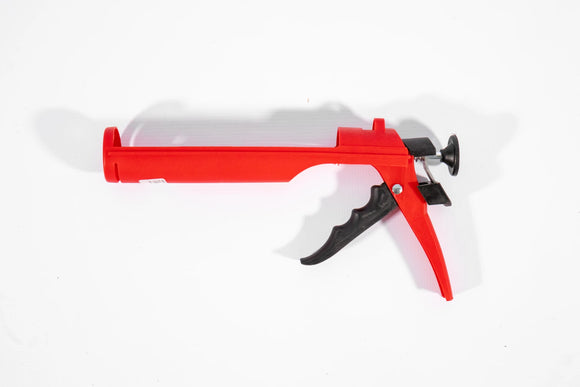 Heavy-Duty Caulking Gun – Red & Black - image 01