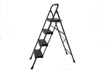 4-Step Foldable Ladder – Black, 200 kg - image 01
