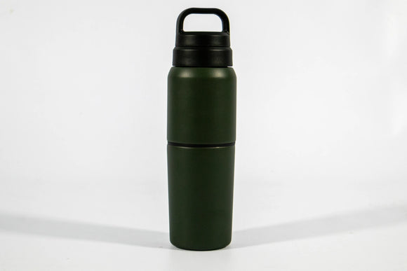 Vacuum-Sealed Water Bottle 500 ml – Dark Green - image 01
