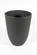 Verti Planter – Charcoal (35 x 47 cm) - image 01