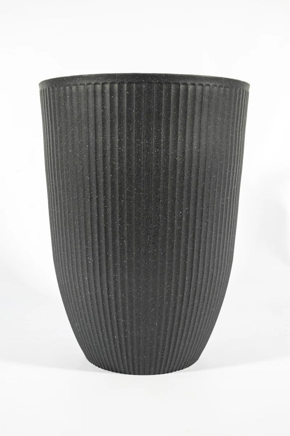 Verti Planter – Charcoal (35 x 47 cm) - image 02