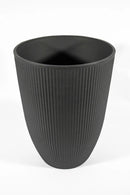 Verti Planter – Charcoal (43 x 57 cm) - image 01