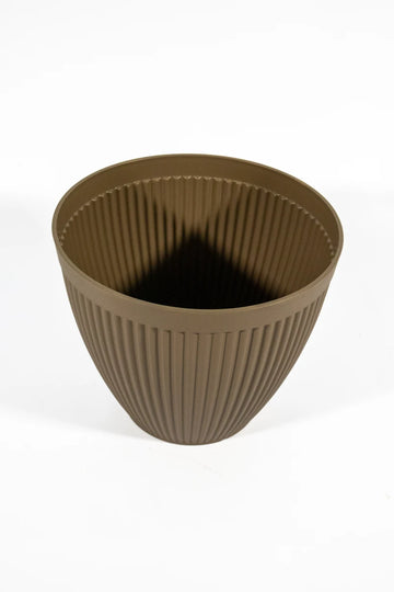 Roman Planter – Coffee (28 x 23 cm) - image 01