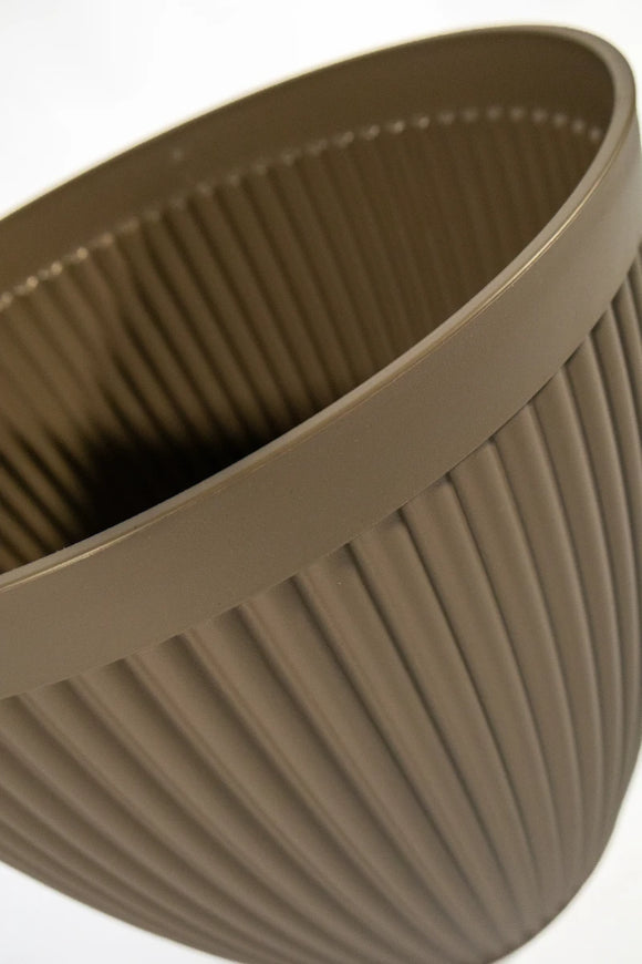 Roman Planter – Coffee (35 x 29 cm) - image 03