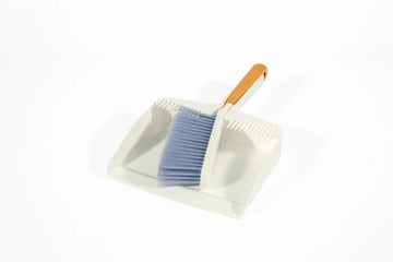 Lux Dustpan & Brush Set with Handle & Brush Cleaner – White - image 01