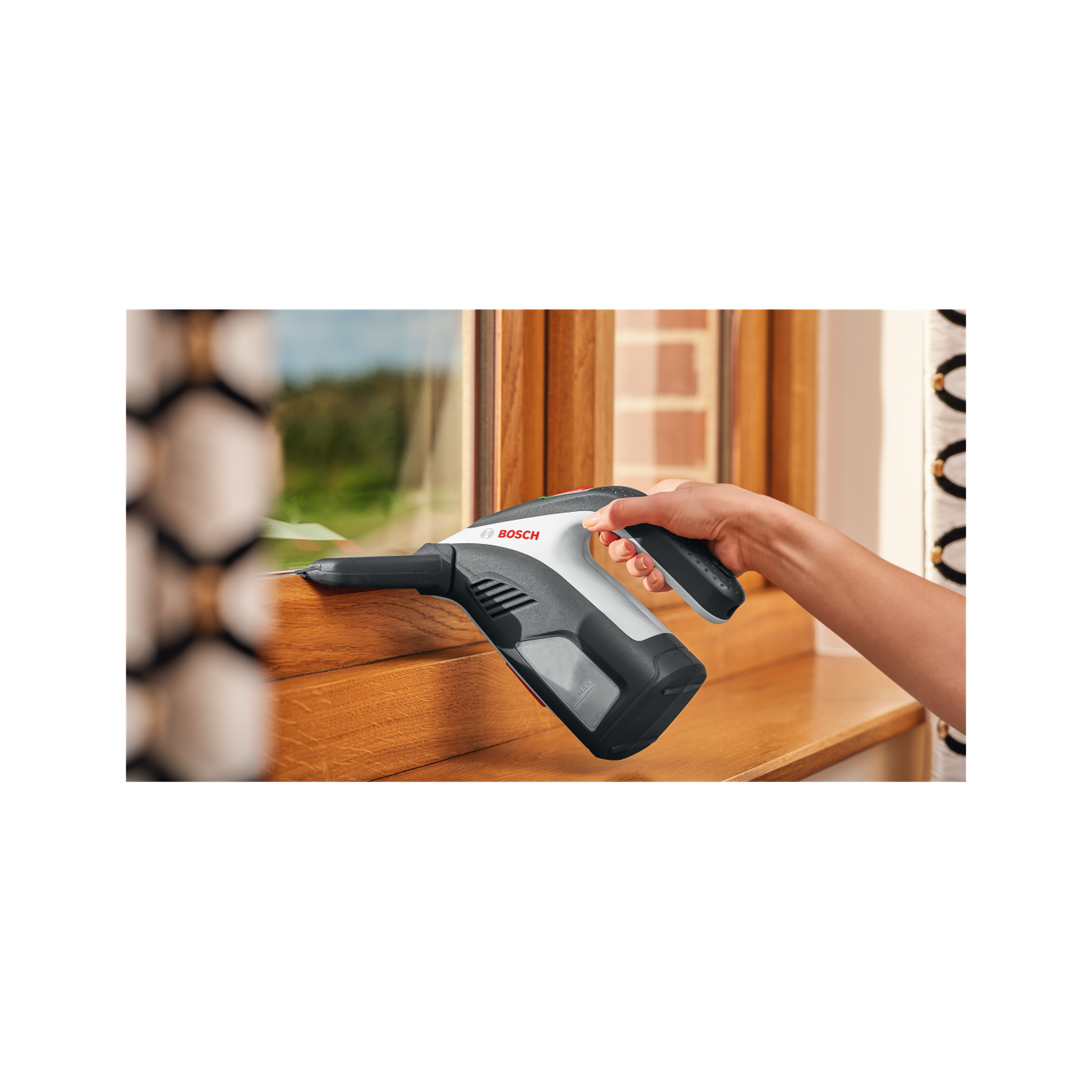 Bosch GlassVac Window Cleaner - 0