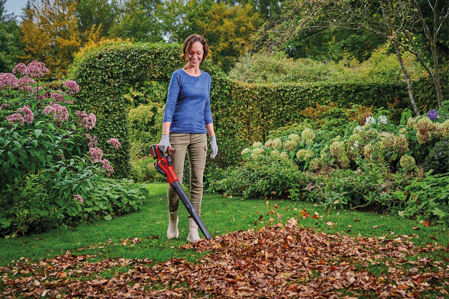 Einhell Cordless Leaf Blower GE-UB 18/250 Li E-Solo - 0