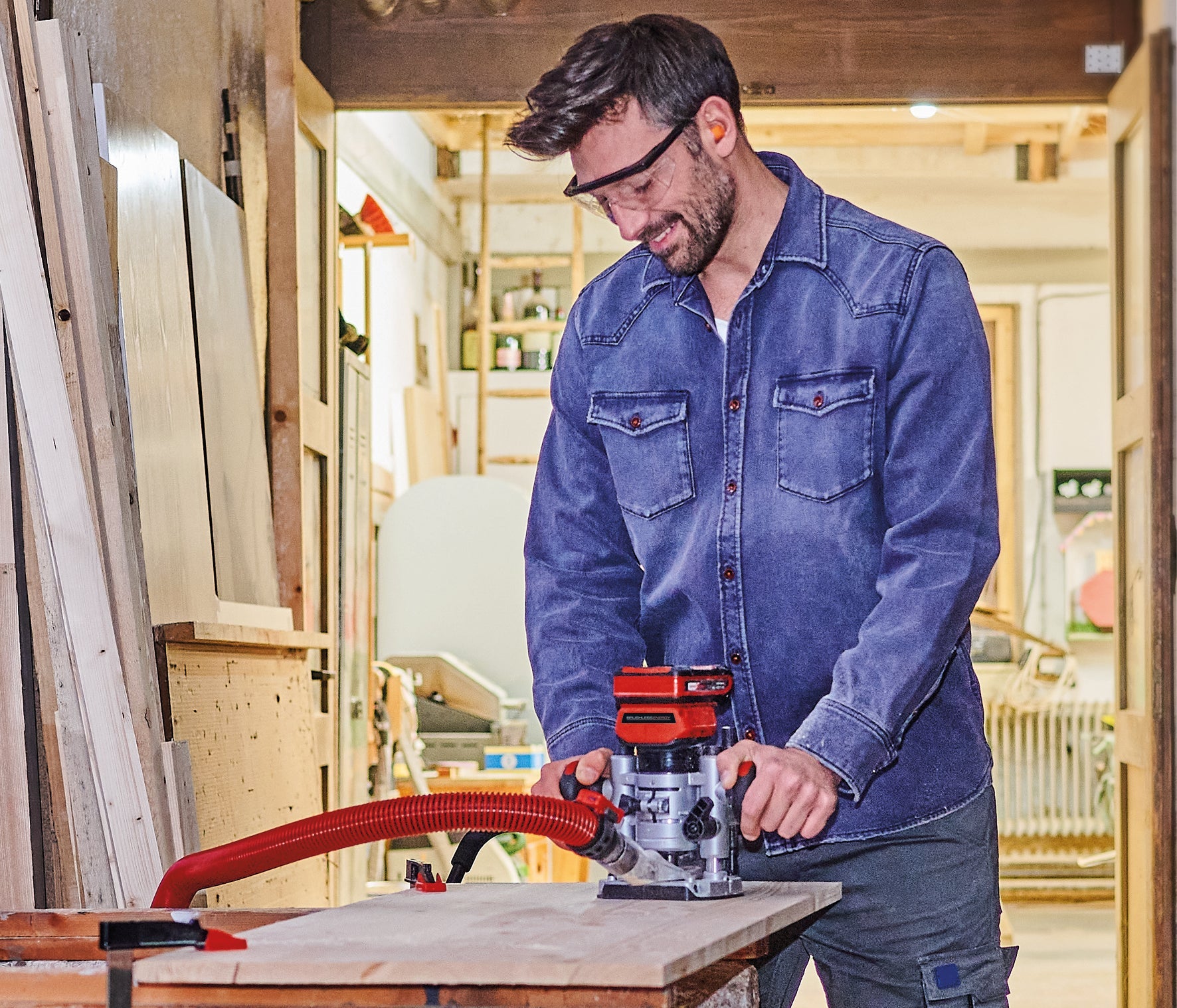 Einhell Cordless Router / Palm Router TP-RO 18 Set Li BL - Solo