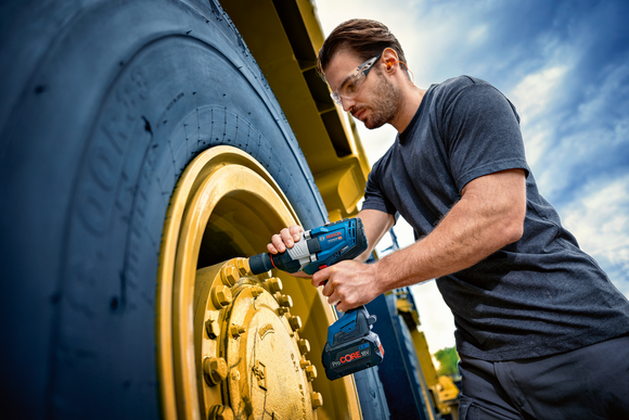 Bosch Cordless Impact Wrench GDS 18V-1600 HC Solo excl Battery & Charger