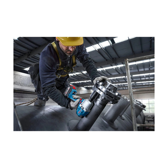 Bosch Cordless Impact Wrench GDS 18V-780 incl 2x5.0Ah Batteries - image 05