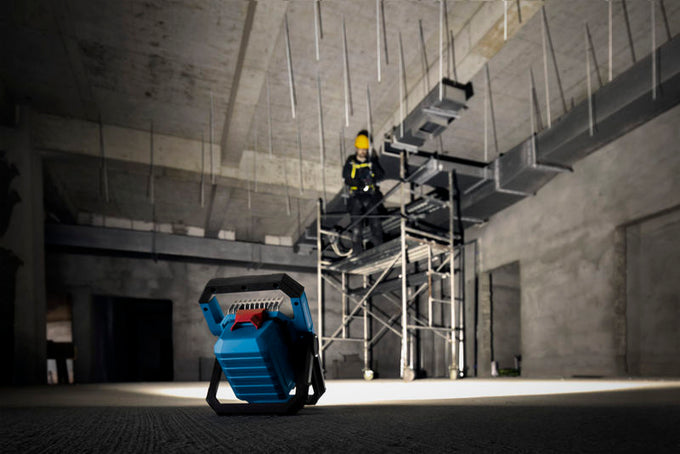 Bosch Cordless Jobsite Light Gli 18V-3000