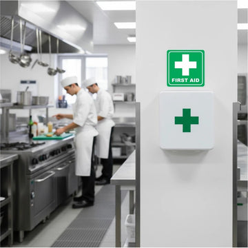 Parrot Sign Symbolic 150x150mm Green First Aid Sign On White Acp - image 01