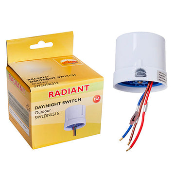 Radiant Day/Night Switch 15Amp Outdoor White & Blue in Electrical & Lighting,Electrical Accessories,Timers & Sensors