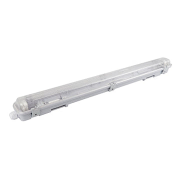 Radiant 2Ft Single Vapour Proof Fitting Wired For LED T8 1X9W 680mm in Electrical & Lighting, Interior Lighting, Lighting