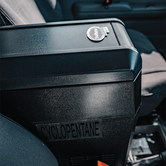 SnoMaster - 12L Plastic Portable Fridge/Freezer DC - (SMDZ-LS12) in Camping Fridge/Freezer