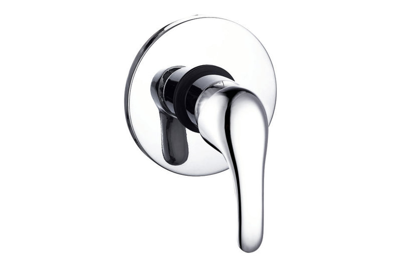 Pura Single Lever Bath/Shower Mixer in Faucets