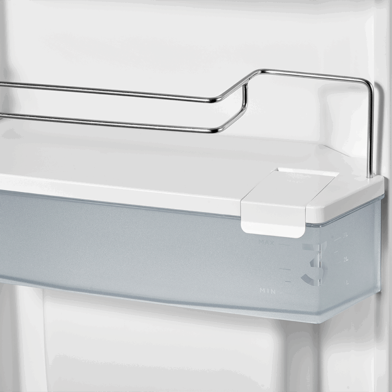 Midea 513L Stainless Steel Fridge/Freezer + Water Dispenser