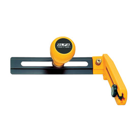 Image of a Olfa Heavy Duty Circle Cutter To Cut Thick Cardboard 7Cm-30Cm Diameter