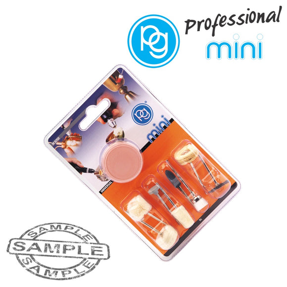 Image of a CLEANING ACCESSORY KIT 9PCE